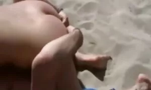 スキニー赤ん坊の身長緑豊かなstroking膣と大きなディルド柄 30 代 女性 エロ 動画