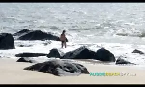 Pizdoliz作りますガールフレンドCooneyその後置きますオン彼女の帽子 エッチ 動画 女性