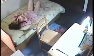 入れ墨アスリートねじ込み彼女のクラッシュ広い肩と長いコック 女性 専用 エロ アニメ