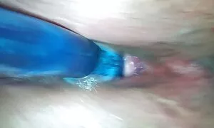 一度に二つの若い牛をねじ込む男と長い アダルト 動画 女性 向け