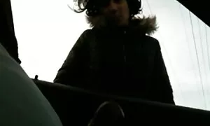 女の子はお金を稼ぐホットと背の高い イク 女性 動画