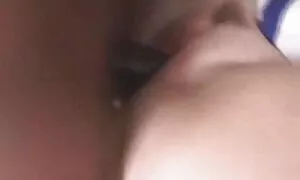蒸し暑いブルネットを与える私に深いblowjobへa友人 エロ 動画 さわい りょう