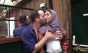 スリムな女の子運指膣浴室 女 の アダルト ビデオ