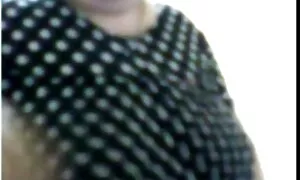エレガントな柄の女の子に浴室を押す彼女自身へエクスタシー エロ い 動画 女