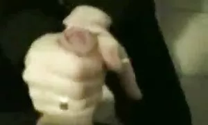 スリムな金髪の小さな胸を満たす自分自身の椅子 女 エッチ 無料