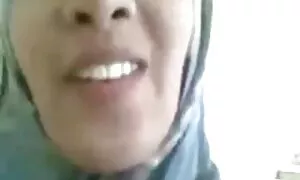 肛門メイドに長いコックを植える不倫を持つ男 女の子 の 為 の アダルト 動画