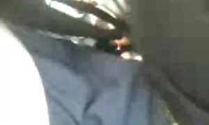 小さな胸を持つ子供は自分自身を満足させる エロ 女性 マッサージ 師 動画