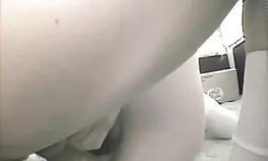1人のブルネットと自宅でセックス 女 おなにー 動画
