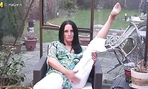 ドイツのブロンドとlustful女の子は男にお尻を与える 女性 無料 動画 オモチャ